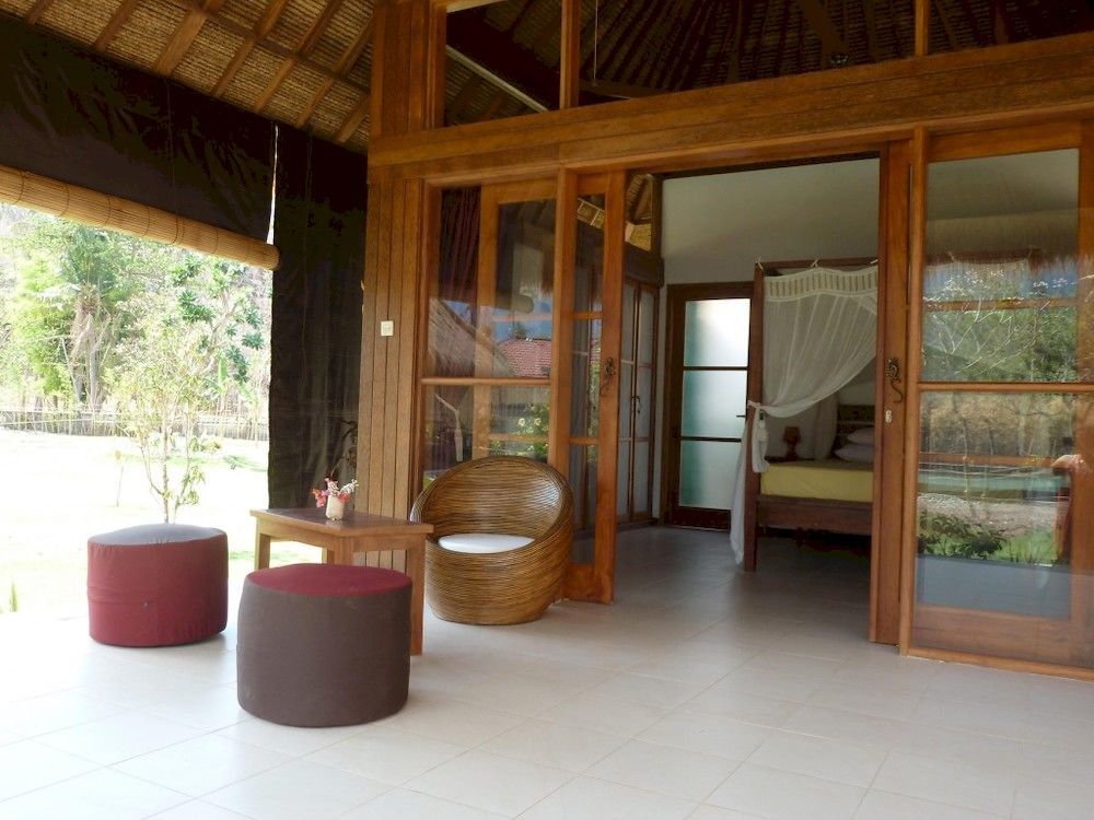 Sunia Loka Bungalows & Dive Center เปมูเตรัน ภายนอก รูปภาพ